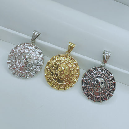Geometric Metal Pendant For Men Featuring Enamel Craftsmanship In Steel Color