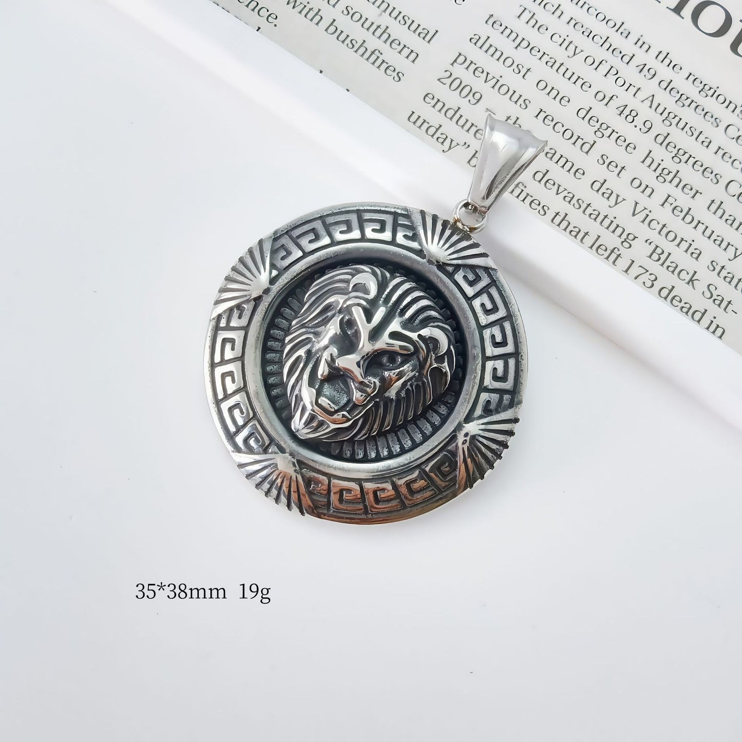 Simple Style Lion Pendant In Steel Color, Electroplated 304 Stainless Steel With Polished Finish
