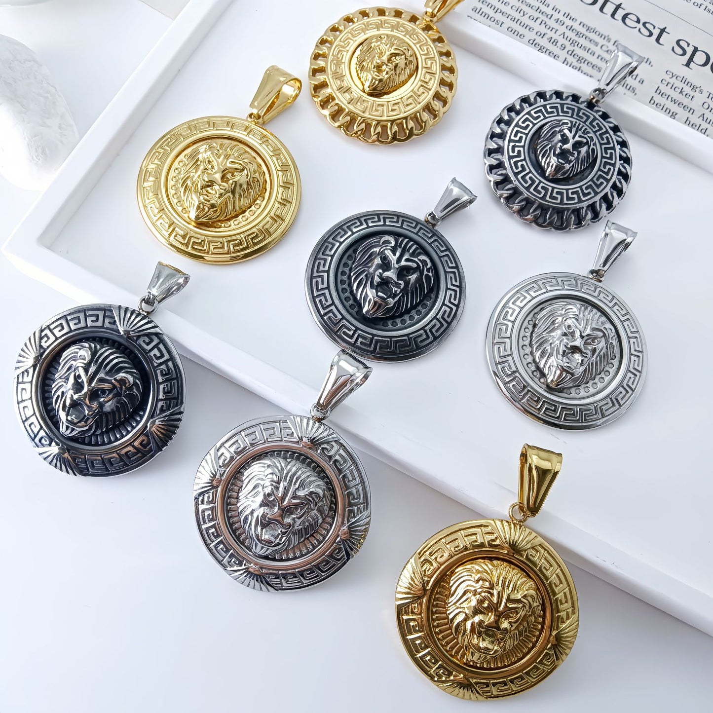 Simple Style Lion Pendant In Steel Color, Electroplated 304 Stainless Steel With Polished Finish