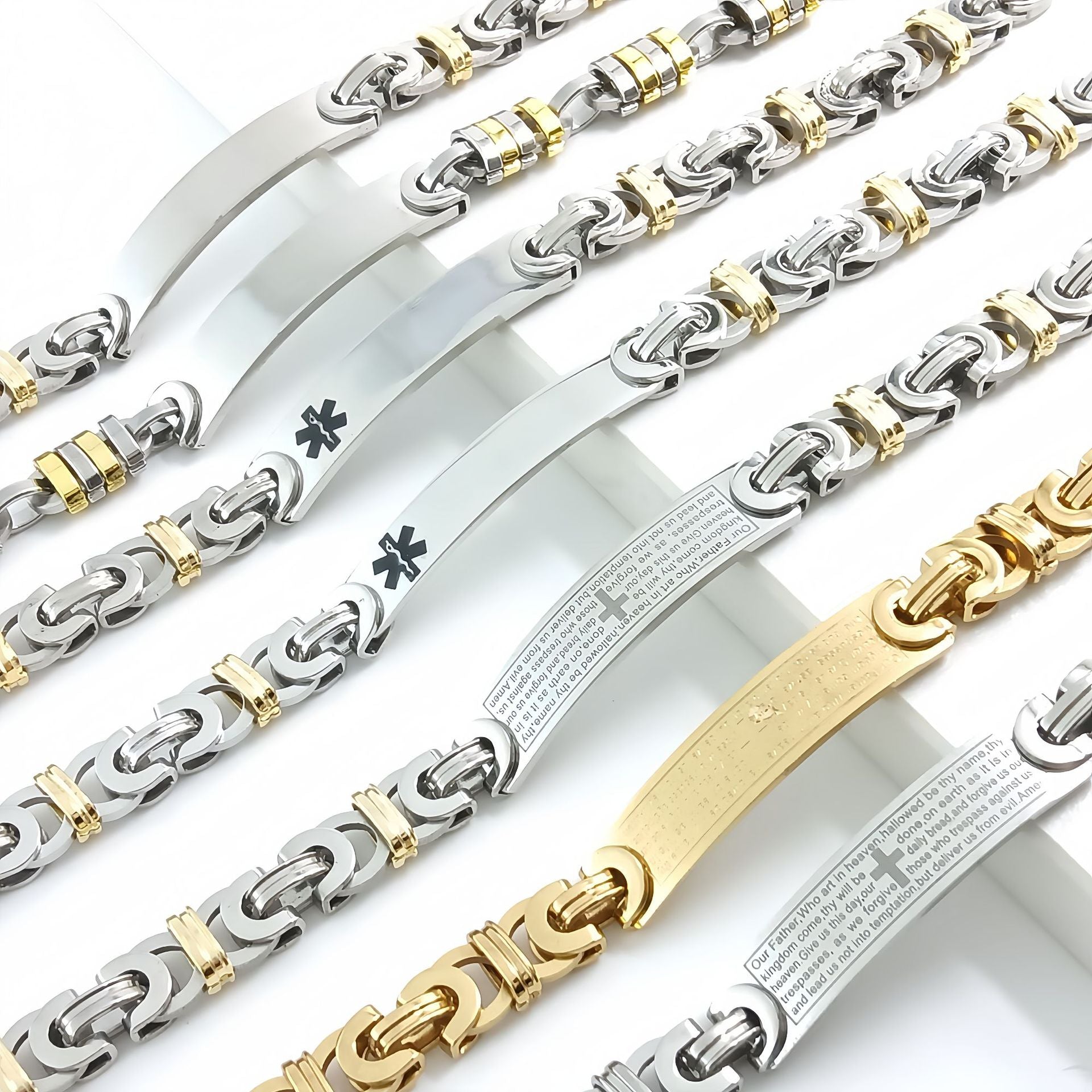 Handmade Hip-Hop Paper Clip Bracelet In Stainless Steel With Gold Finish, Unisex Style