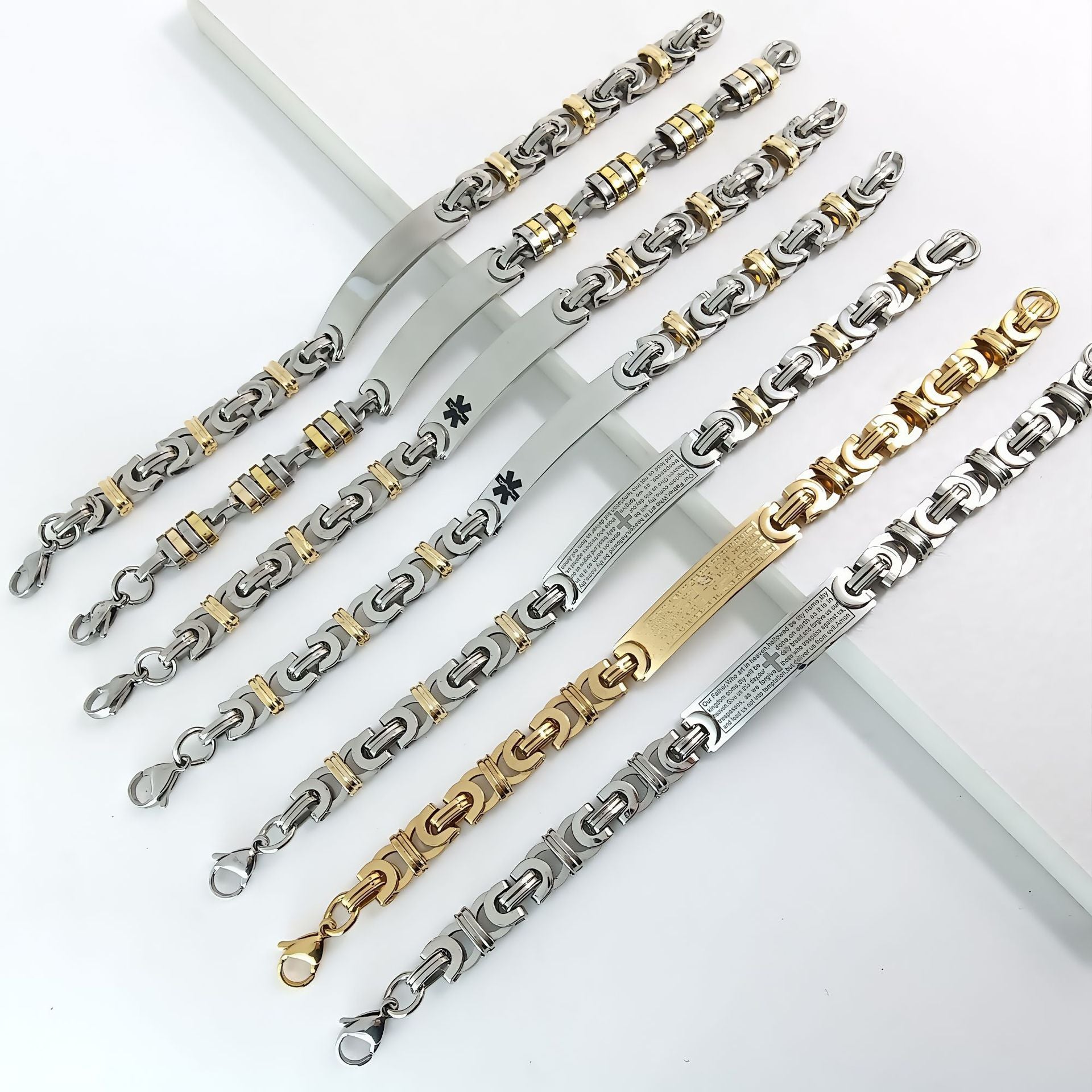 Handmade Hip-Hop Paper Clip Bracelet In Stainless Steel With Gold Finish, Unisex Style
