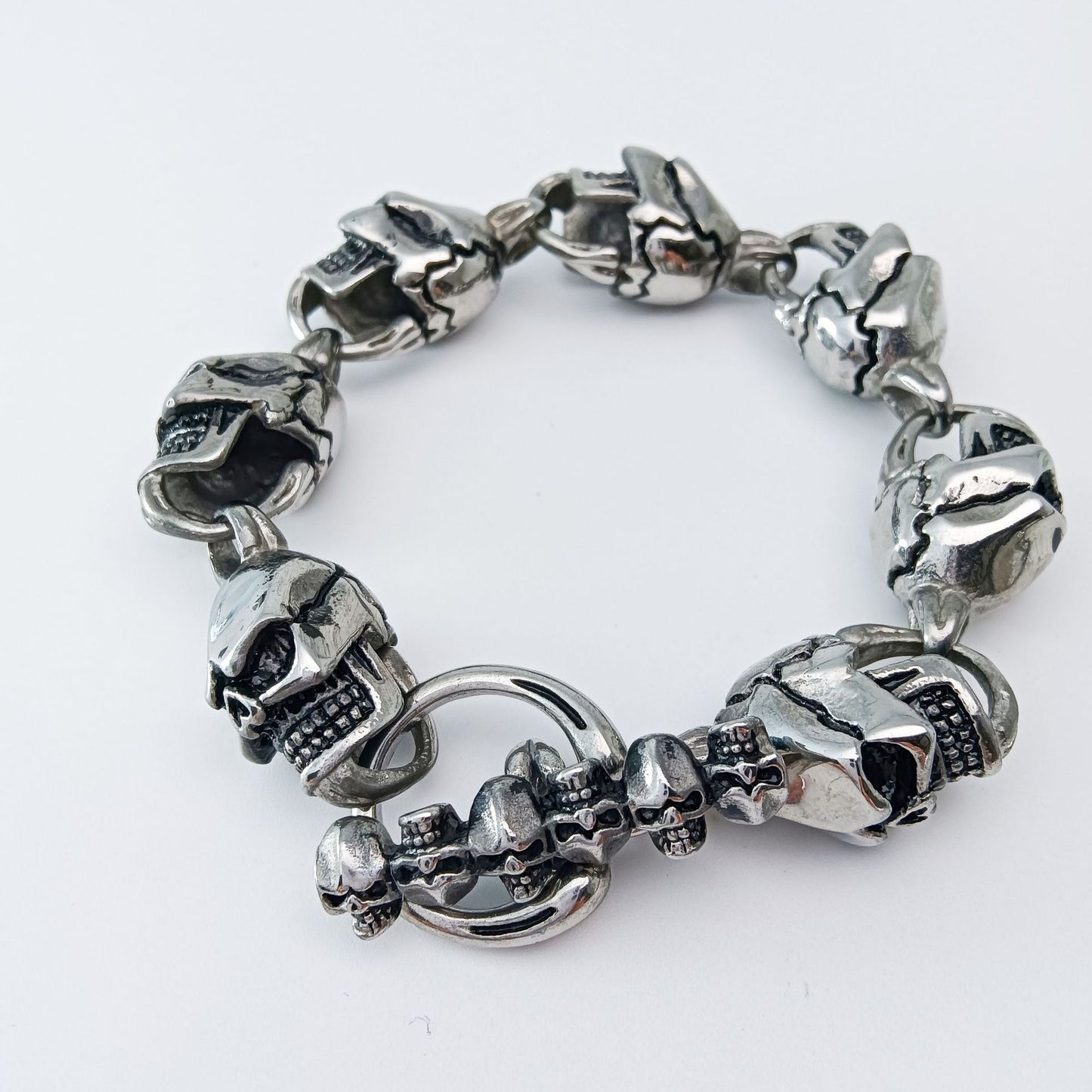 Unisex Hip-Hop Lines Bracelet Featuring Titanium Steel Chain And Stainless Steel In Steel Color