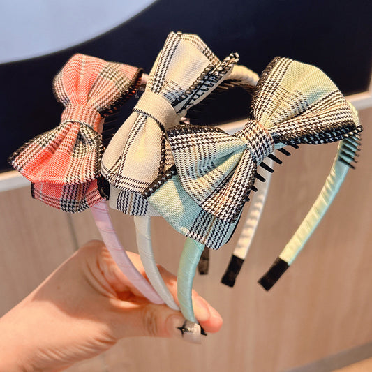 Bow Tie Hair Band For Girls In Beige Fabric