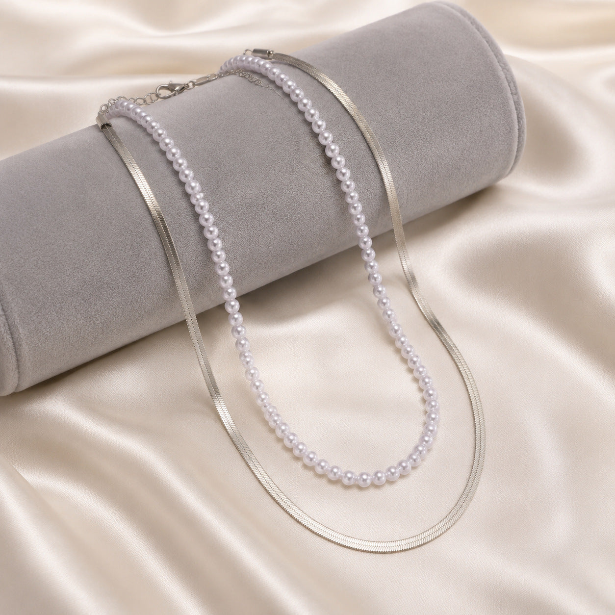 Sweet Double Layer Pearl Necklace For Women With Gold Beading, Zinc Alloy And Imitation Pearl Inlay