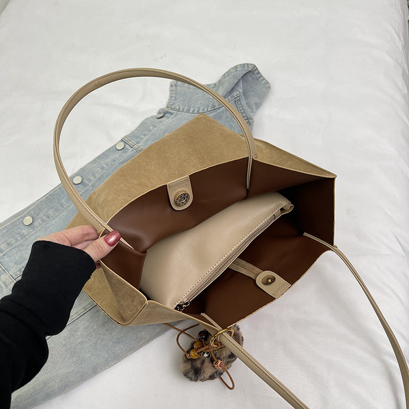 Solid Color Square Suede Underarm Bag For Women With Sewing Thread Detail And Single Shoulder Strap