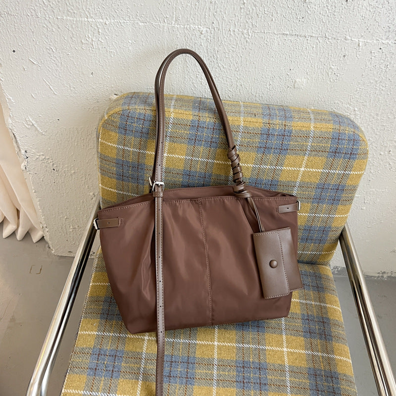 Square PU Leather Tote Bag For Women Featuring Sewing Thread Detail And Single Shoulder Strap, Ideal For Autumn