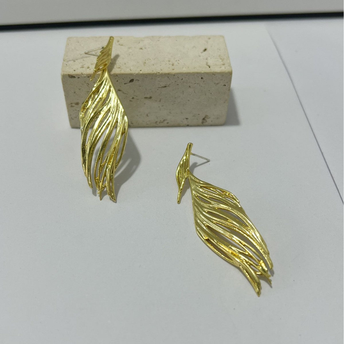 Exaggerated Handmade Feather Stud Earrings For Women In Copper With KC Golden Electroplated Finish