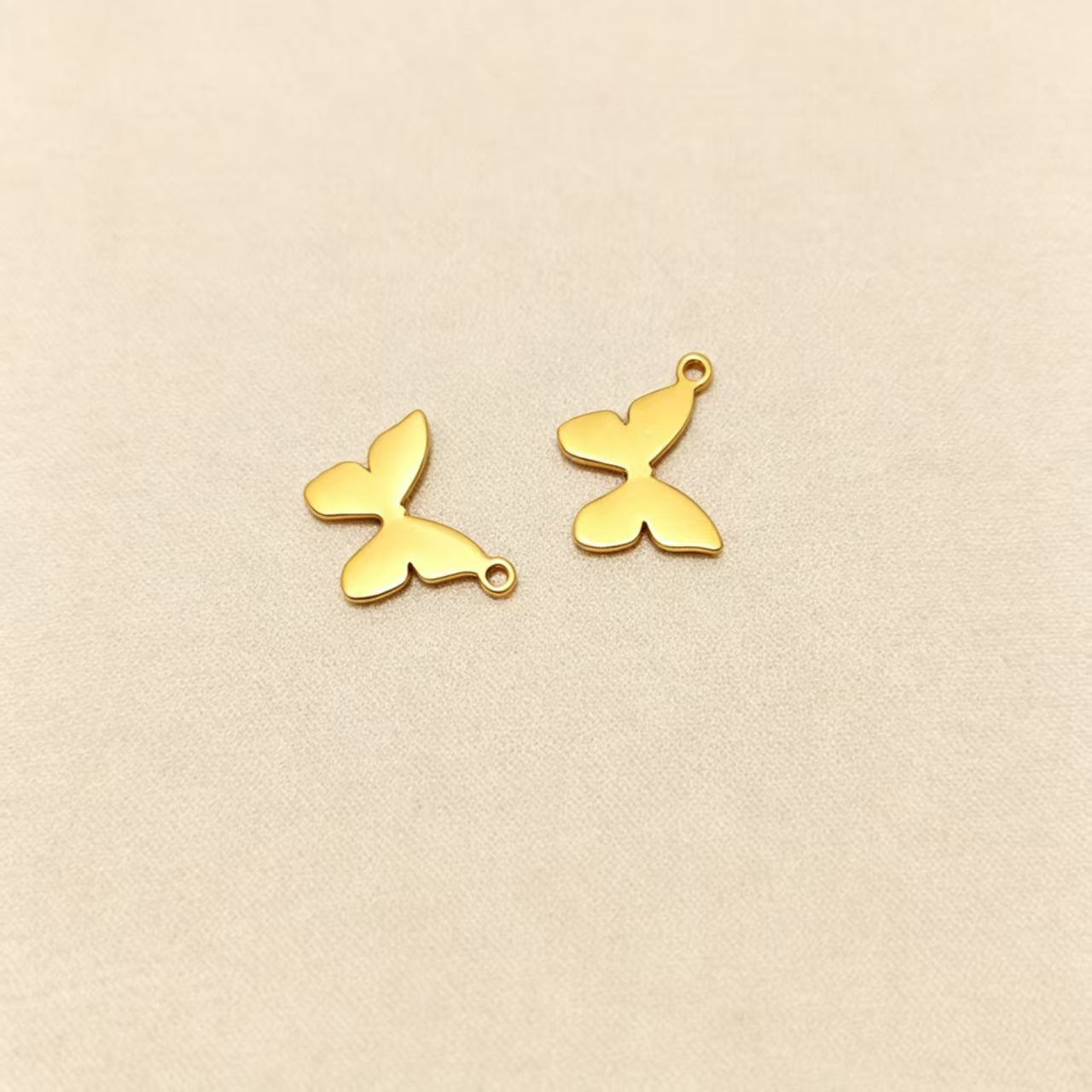 Butterfly Pendant In 304 Stainless Steel With Electroplated Finish, Simple Style Jewelry Accessory In Steel Color