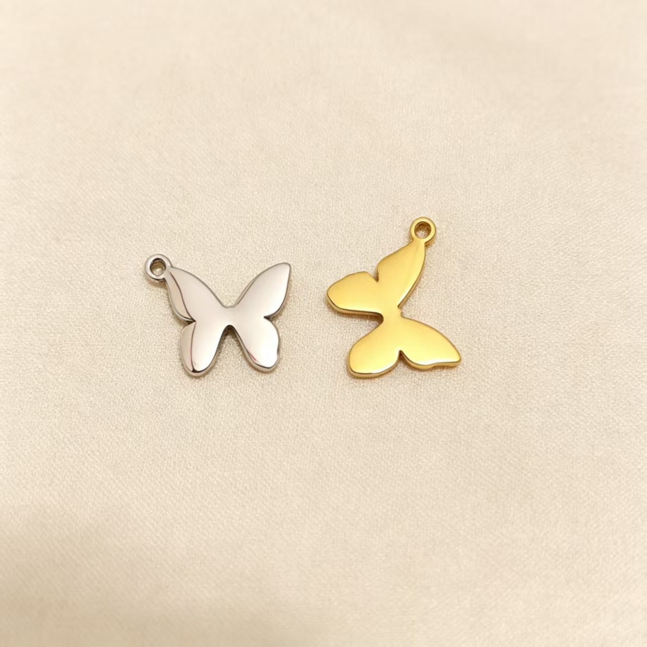 Butterfly Pendant In 304 Stainless Steel With Electroplated Finish, Simple Style Jewelry Accessory In Steel Color