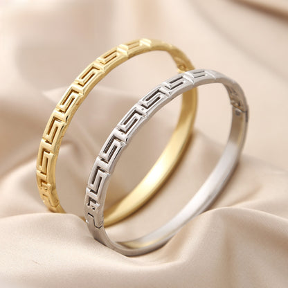 Round Bangle For Women In 304 Stainless Steel With Electroplated Gold Plating