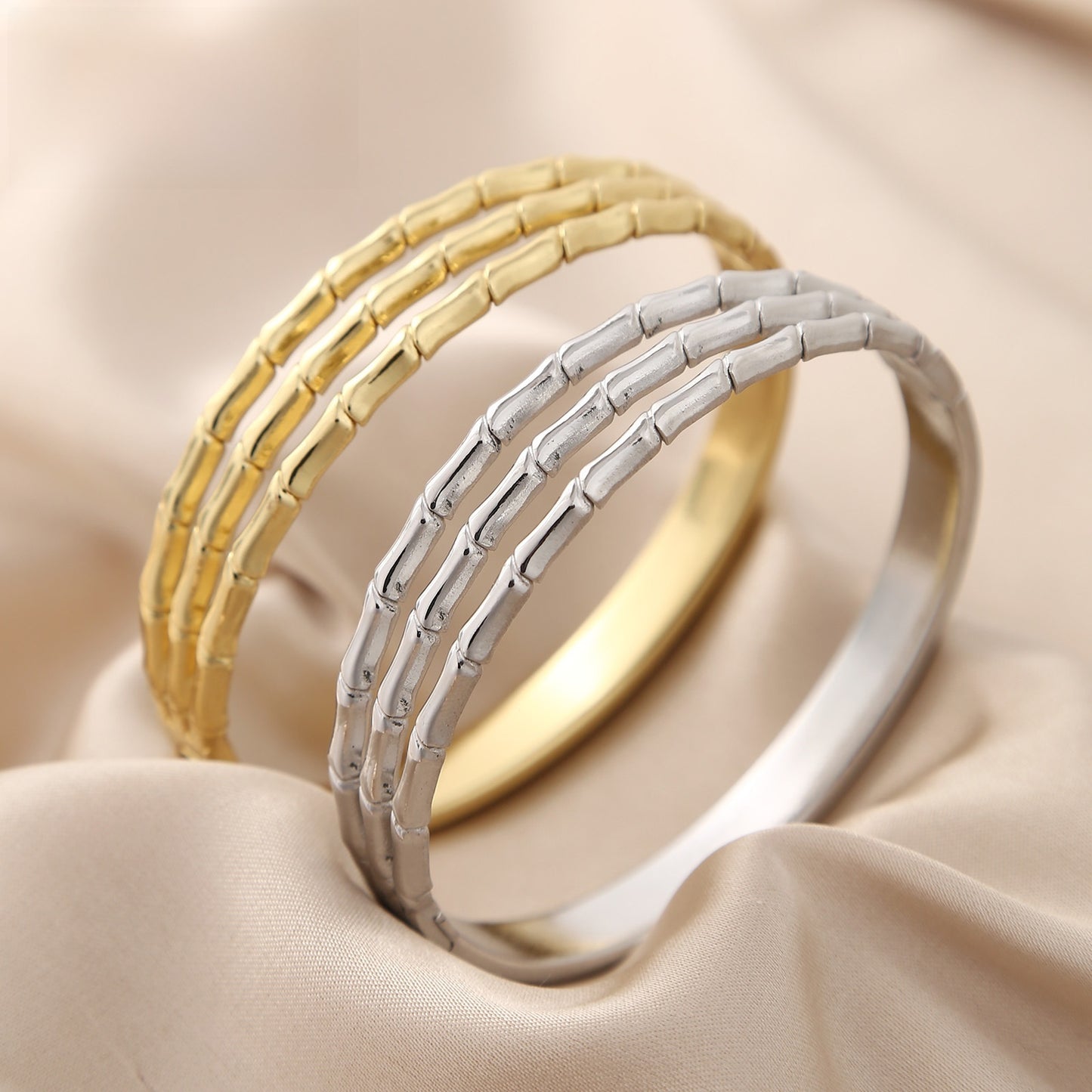 Round Bangle For Women In 304 Stainless Steel With Electroplated Gold Plating