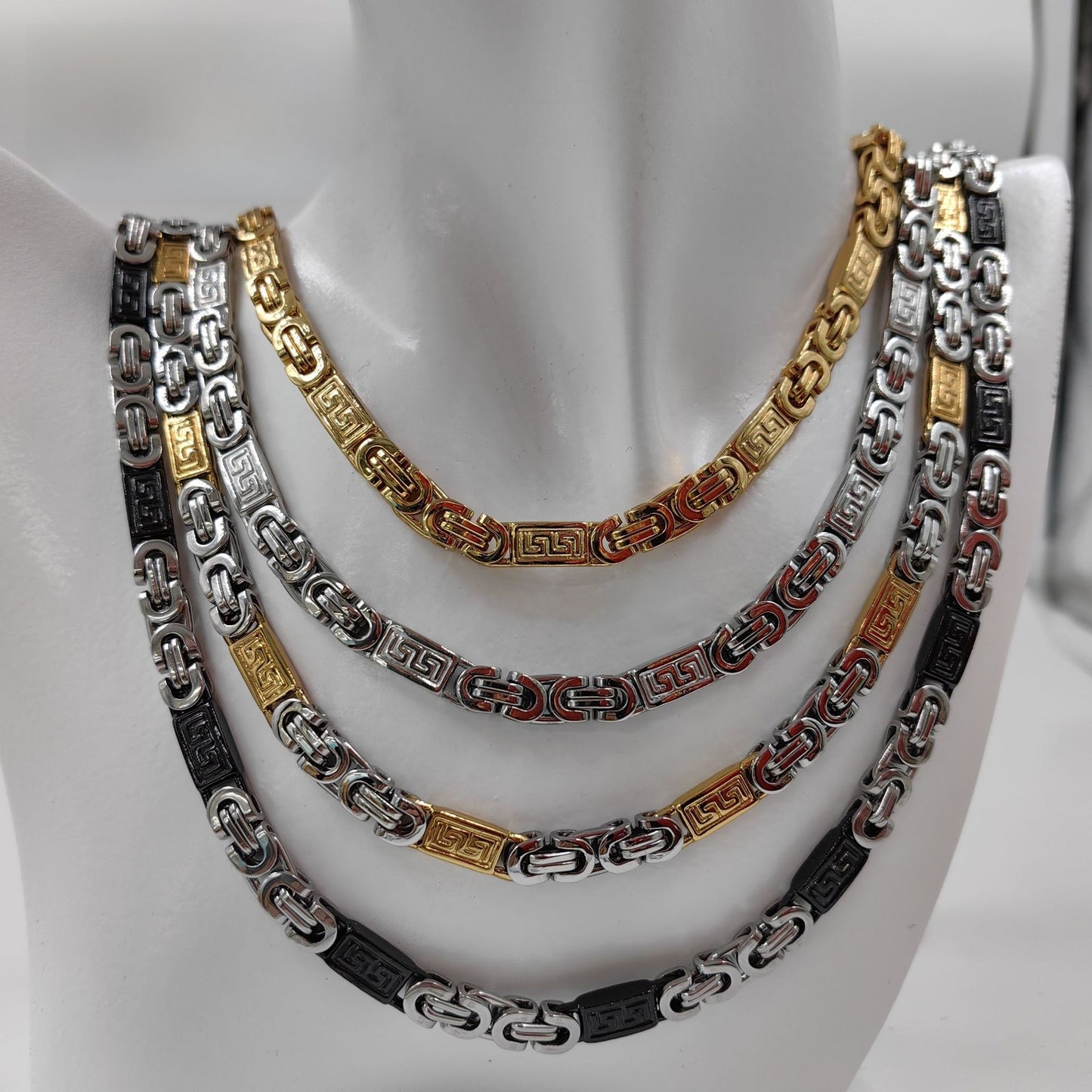 Handmade Paper Clip Necklace In Steel Color With 304 Stainless Steel Paperclip Chain, Simple Style, Unisex