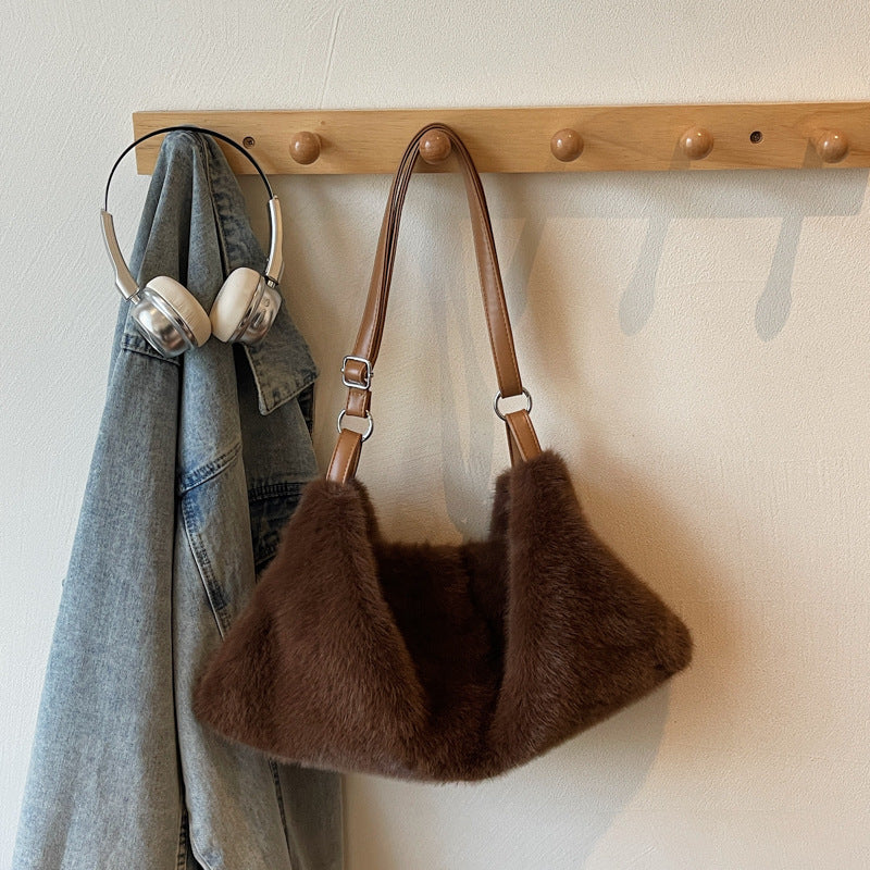 Solid Color Square Plush Shoulder Bag For Women With Sewing Thread Detail And Single Shoulder Strap, Perfect For Summer