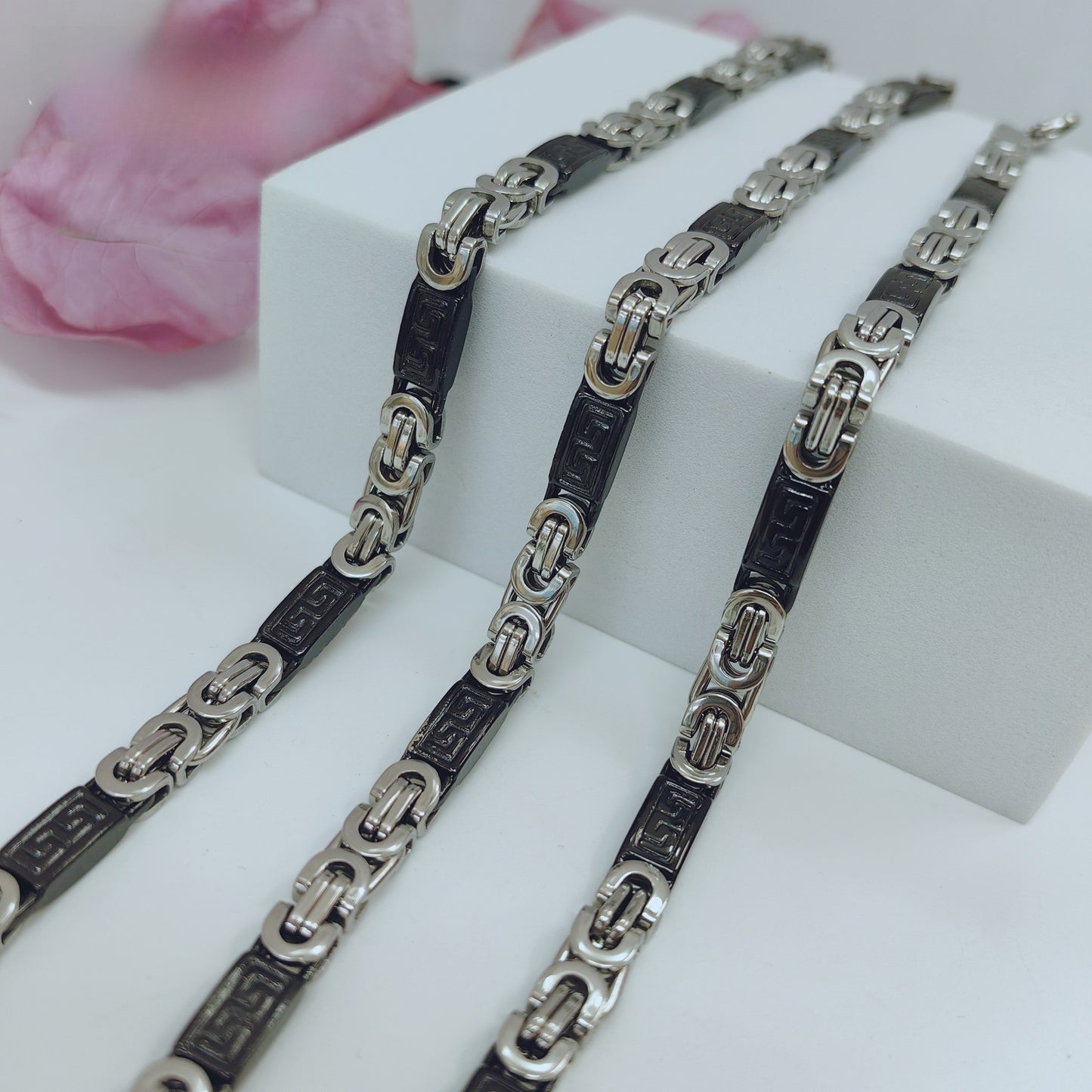 Handmade Paper Clip Necklace In Steel Color With 304 Stainless Steel Paperclip Chain, Simple Style, Unisex
