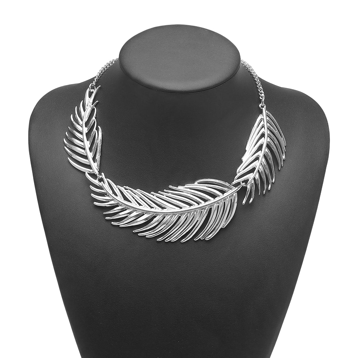 Exaggerated Leaves Necklace For Women With Golden Plated Alloy And Regular Chain