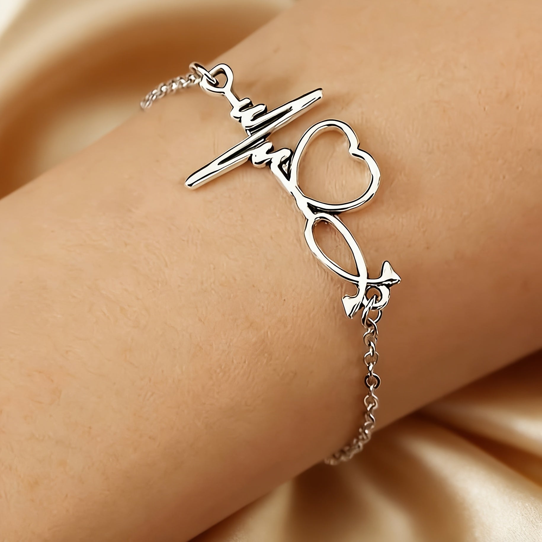 Romantic Heart Shape Electroplated Bracelet For Women With 201 Stainless Steel Box Chain