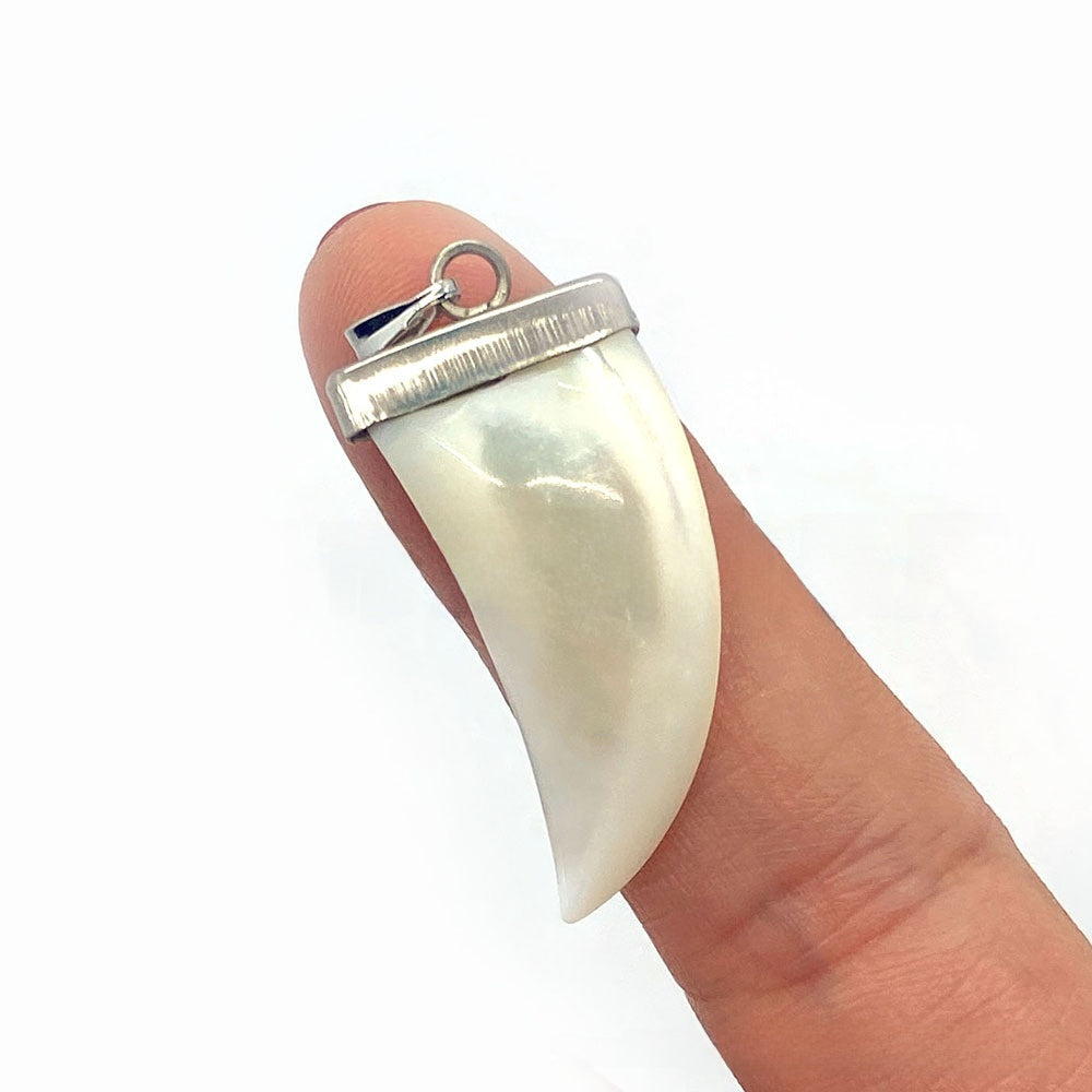 Natural Shell Pendant With Polished Finish Showcasing Marine Style