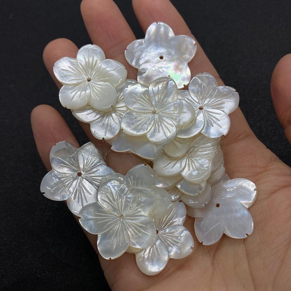 Petal Shell Beads With Carving Craft, Natural Material Featuring Marine Style Jewelry Accessories