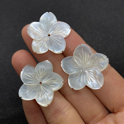 Petal Shell Beads With Carving Craft, Natural Material Featuring Marine Style Jewelry Accessories