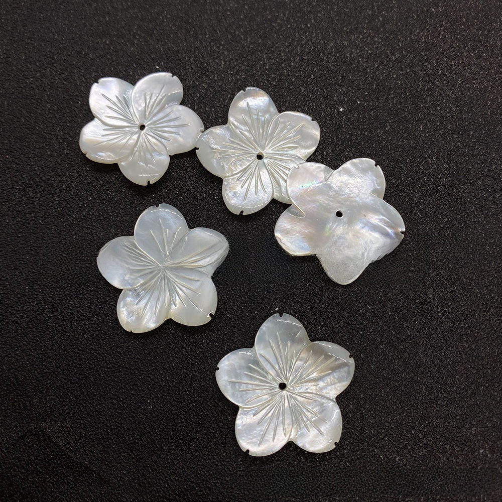 Petal Shell Beads With Carving Craft, Natural Material Featuring Marine Style Jewelry Accessories