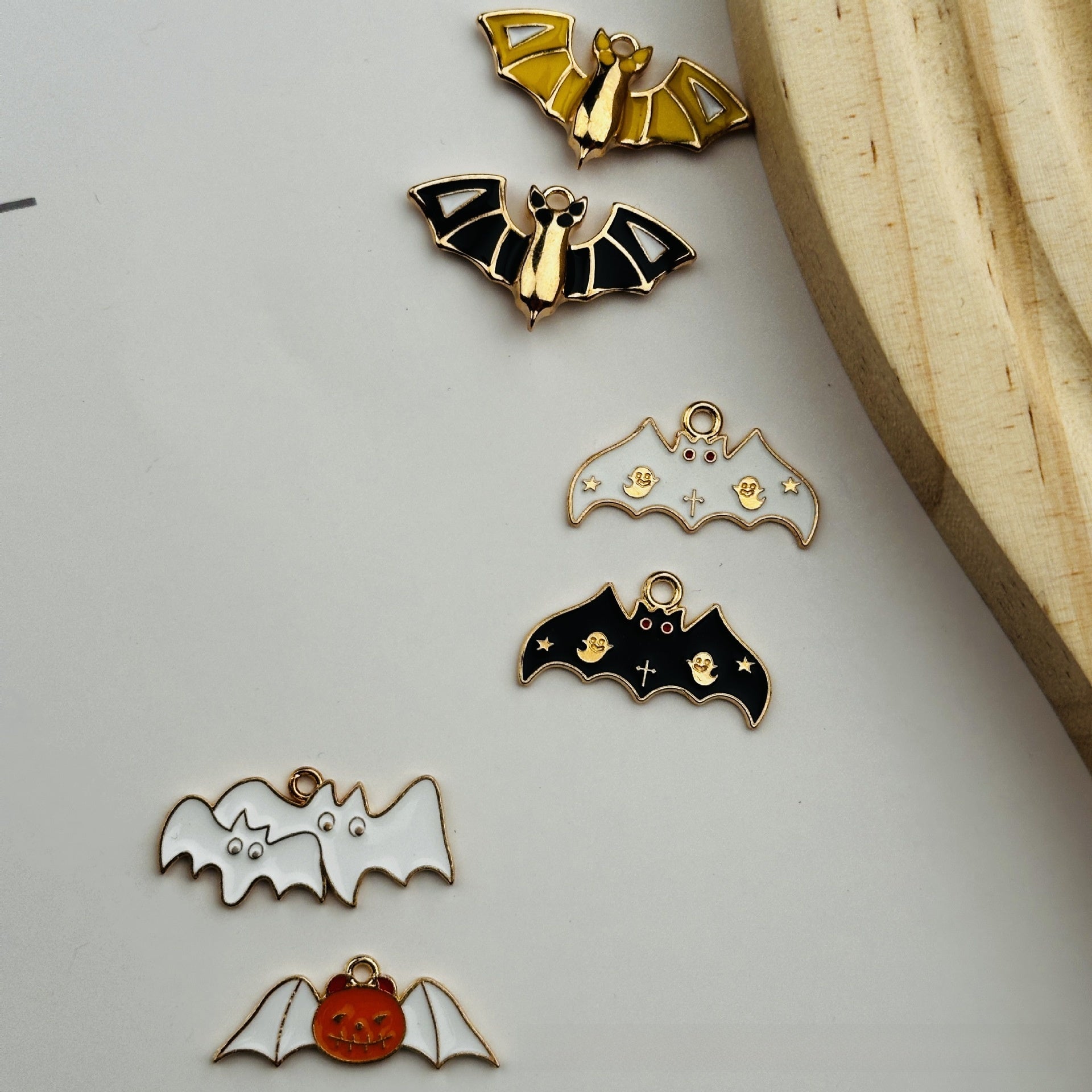 Electroplated Alloy Bat Pendant, Halloween Themed Jewelry Making Accessory