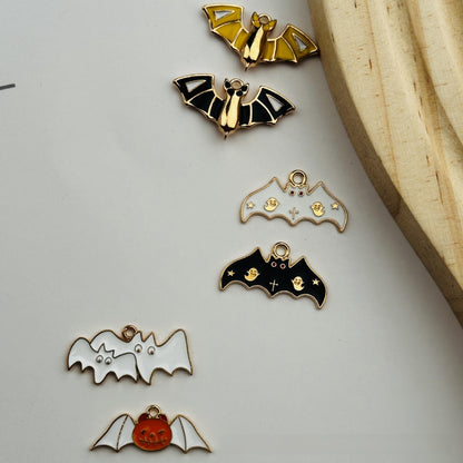 Electroplated Alloy Bat Pendant, Halloween Themed Jewelry Making Accessory