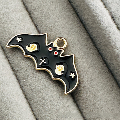 Electroplated Alloy Bat Pendant, Halloween Themed Jewelry Making Accessory