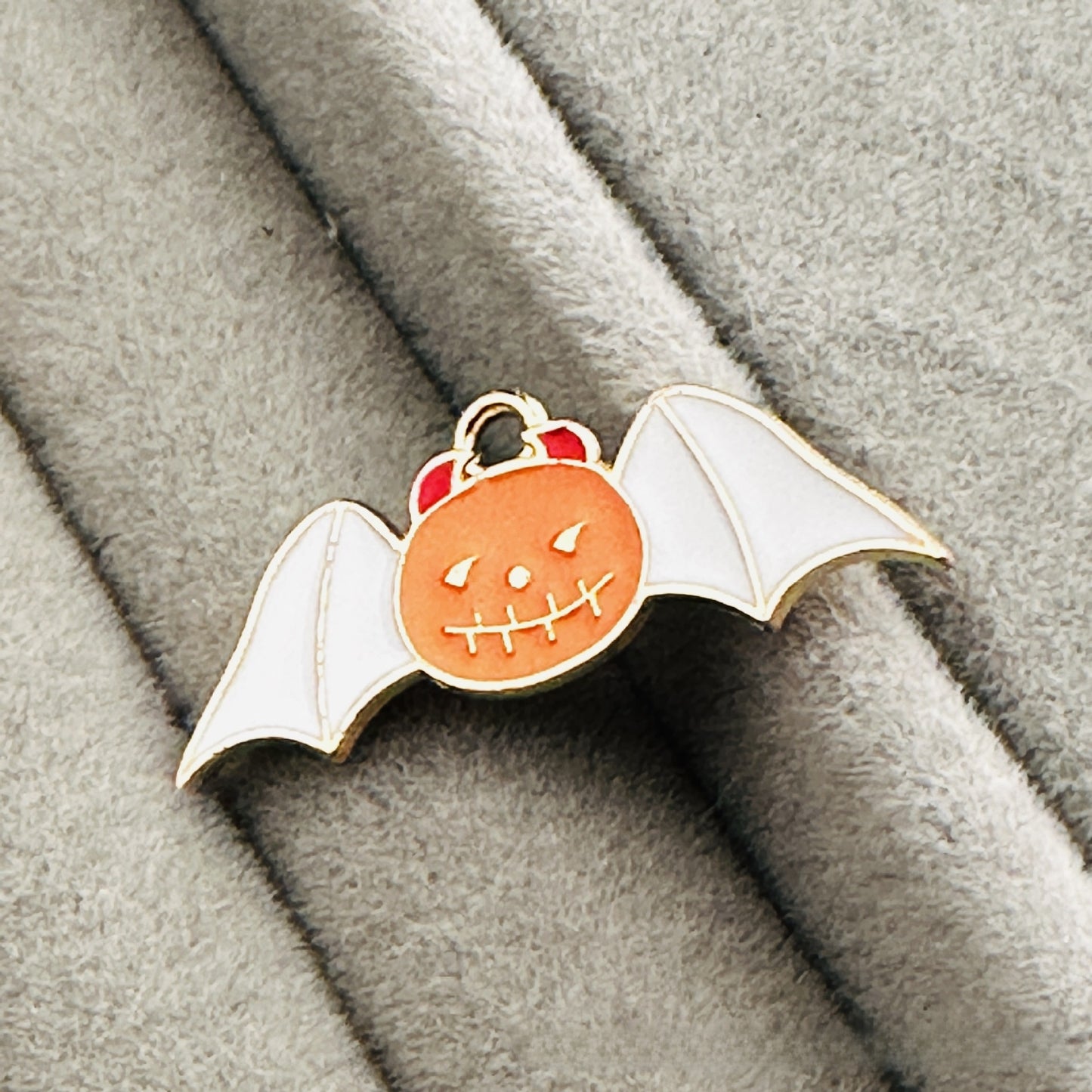 Electroplated Alloy Bat Pendant, Halloween Themed Jewelry Making Accessory