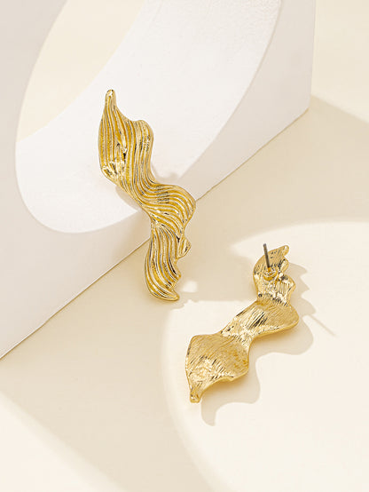 Bohemian Asymmetrical Stripe Stud Earrings In Golden Plated Zinc Alloy With Iron Posts, Unisex Design