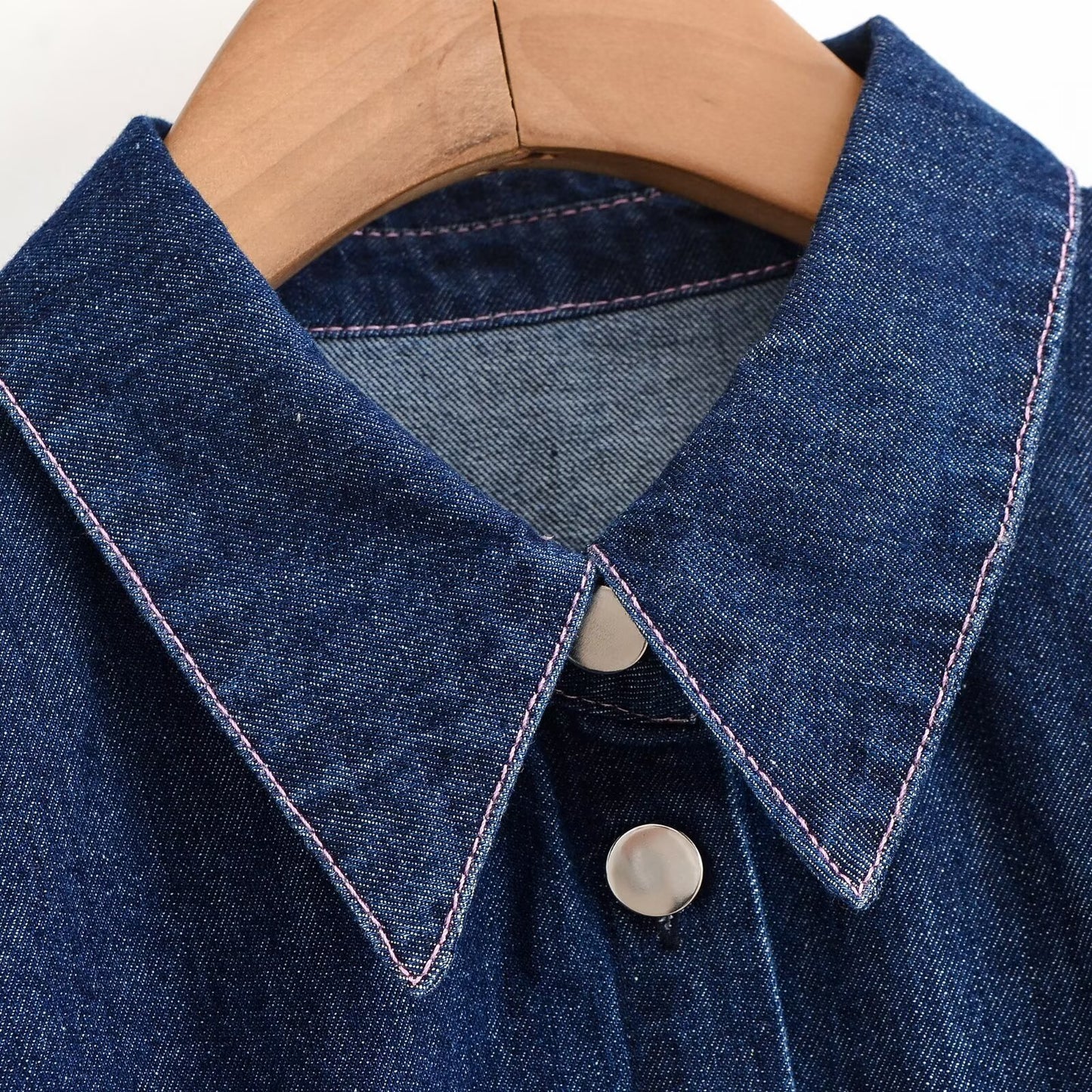 Casual Sleeveless Polyester Top With Embroidery And Lapel Collar, Available With Jeans
