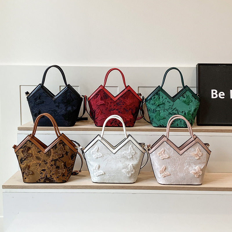 Heart-shaped PU Leather Handbag For Women With Embroidery And Top Handle, Stylish Heart Shape Design