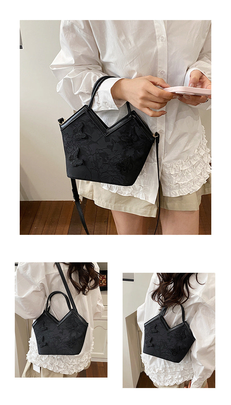 Heart-shaped PU Leather Handbag For Women With Embroidery And Top Handle, Stylish Heart Shape Design