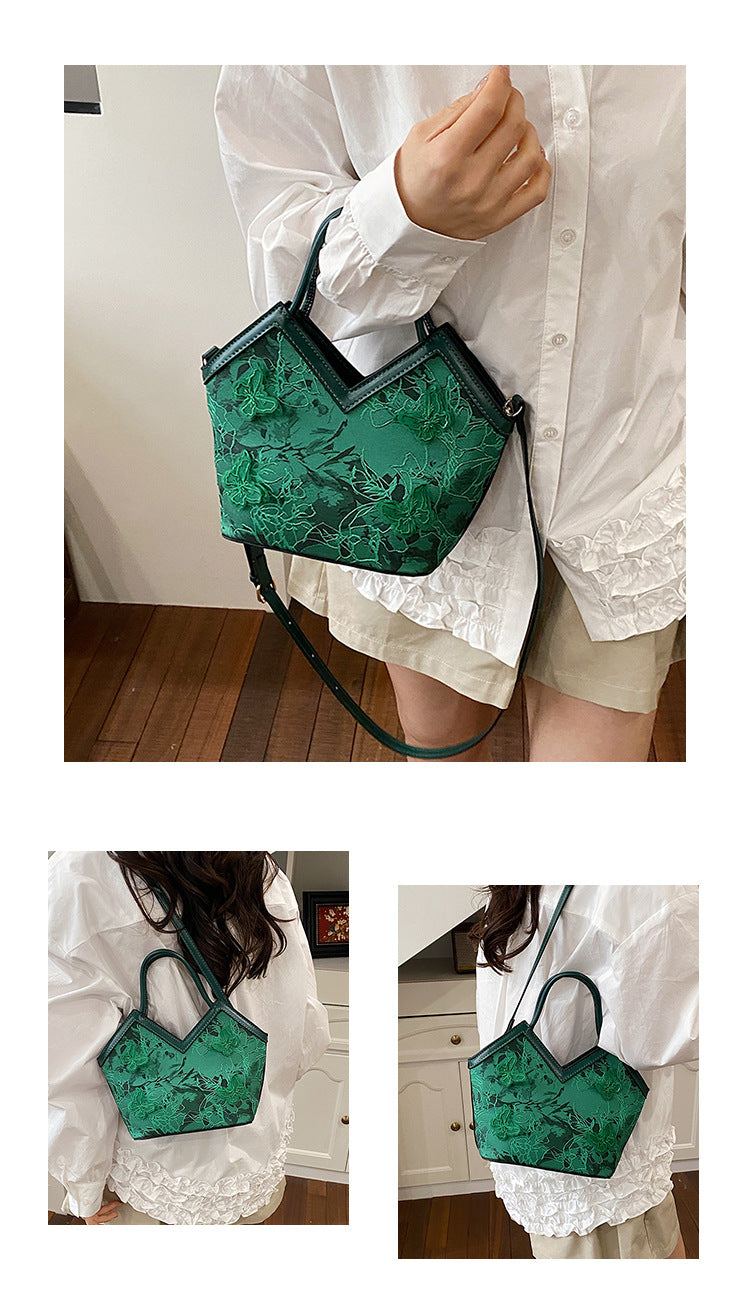 Heart-shaped PU Leather Handbag For Women With Embroidery And Top Handle, Stylish Heart Shape Design