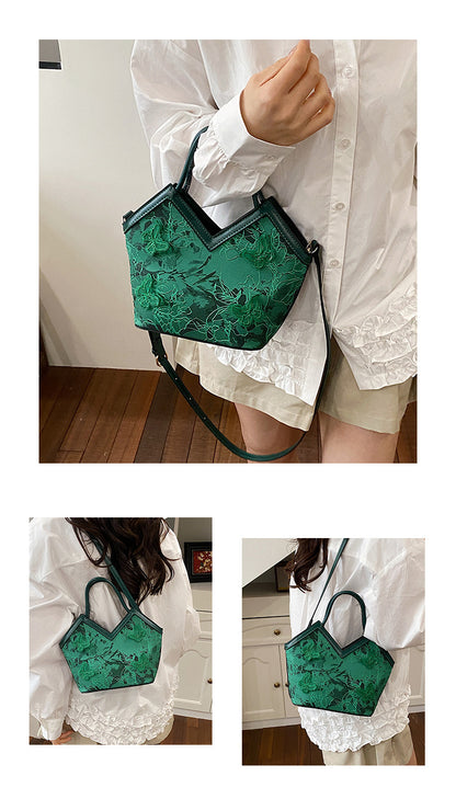 Heart-shaped PU Leather Handbag For Women With Embroidery And Top Handle, Stylish Heart Shape Design