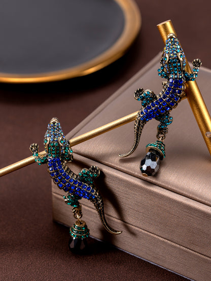 Animal Stud Earrings For Unisex Featuring Electroplated Zinc Alloy With 304 Stainless Steel Posts And Rhinestone Inlay