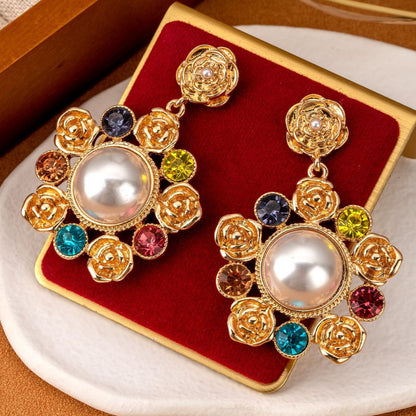 Retro Three-dimensional Rose Drop Earrings For Women In Gold Zinc Alloy With Artificial Pearl Inlay