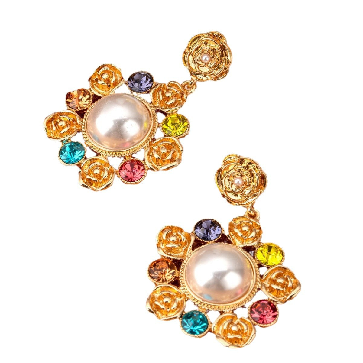 Retro Three-dimensional Rose Drop Earrings For Women In Gold Zinc Alloy With Artificial Pearl Inlay
