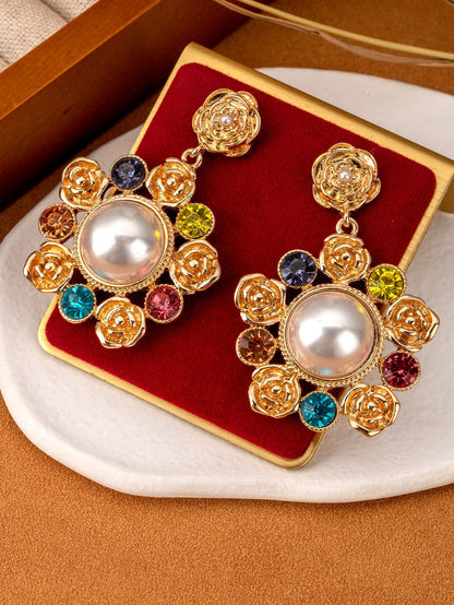 Retro Three-dimensional Rose Drop Earrings For Women In Gold Zinc Alloy With Artificial Pearl Inlay