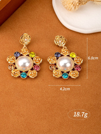 Retro Three-dimensional Rose Drop Earrings For Women In Gold Zinc Alloy With Artificial Pearl Inlay
