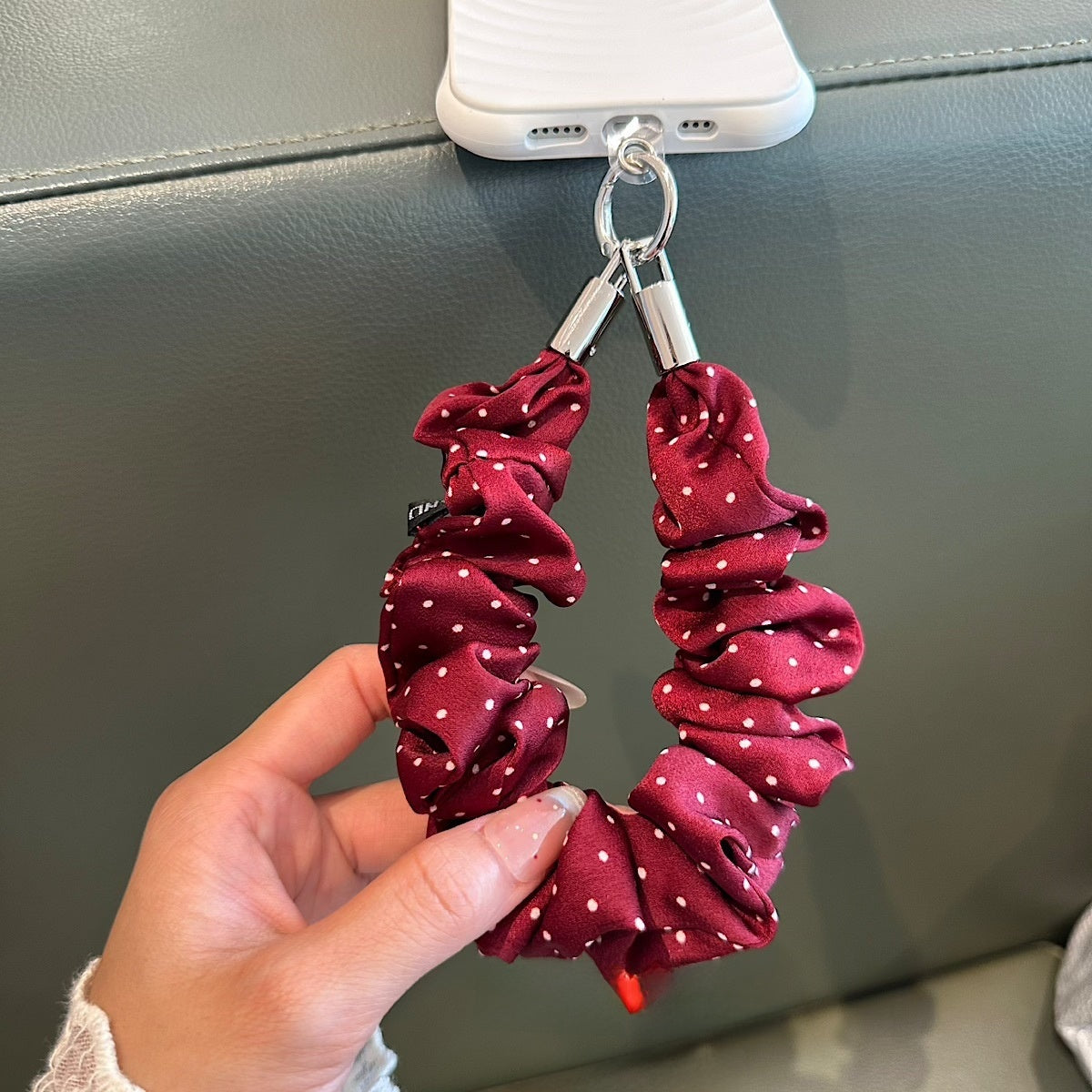 Botón Metálico Artesanal Con Soga En Patrón De Lunares Para Señora, Cadena De Telefonía Móvil En Vino Rojo