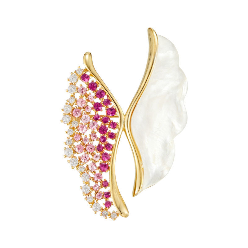Broche De Mariposa De Cobre Con Baño De Oro Y Incrustaciones De Nácar.