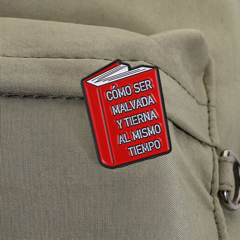 Insignia De Aleación Con Estampado Multicolor De Dibujos Animados, Diseñada Como Pin Para Libros