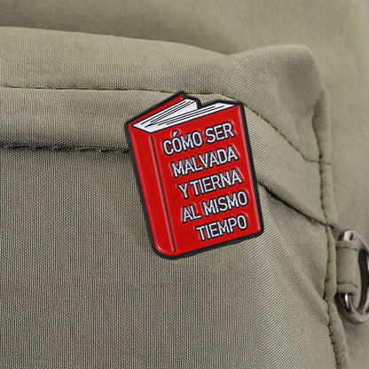 Insignia De Aleación Con Estampado Multicolor De Dibujos Animados, Diseñada Como Pin Para Libros