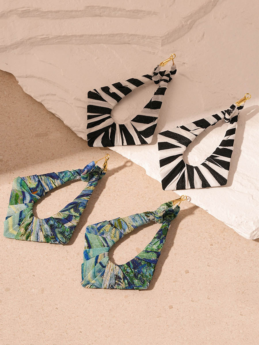 Contrast Color Geometric Drop Earrings