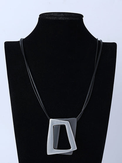 Women Fashion Geometric Alloy Necklace