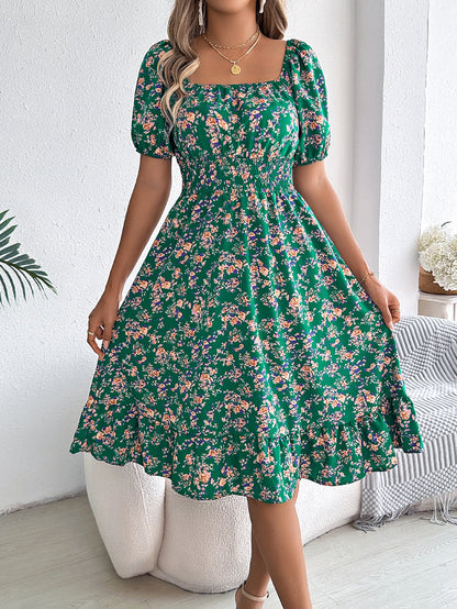 A-Line Short Sleeves Contrast Color Elasticity Flower Print Ruffle Trim Split-Joint Square-Neck Midi Dresses