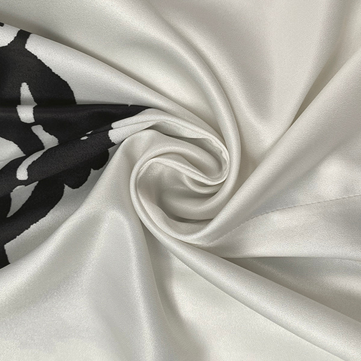 Half Sleeves Flower Print Printed Tied Waist V-Neck Midi Dresses