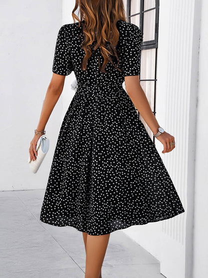 A-Line Elasticated Waist Contrast Color Polka Dot Split-Joint Tied Waist Round-Neck Midi Dresses