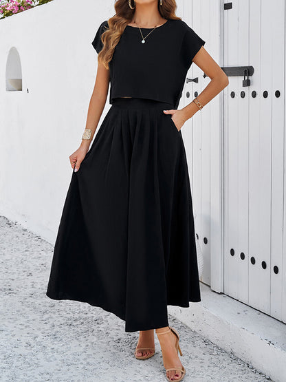 Loose Solid Color Round-Neck T-Shirt Top + Pleated Pockets A-Line Skirts Bottom Two Pieces Set