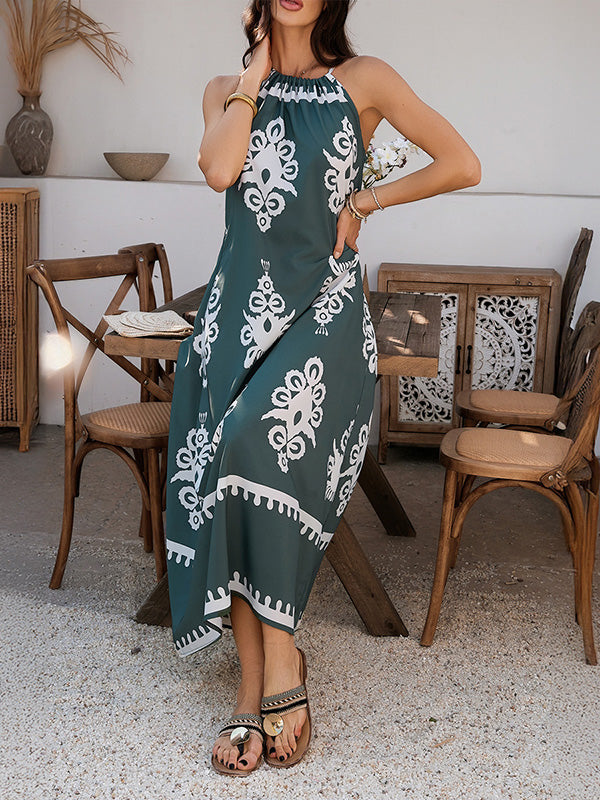 A-Line Loose Contrast Color Halter-Neck Maxi Dresses